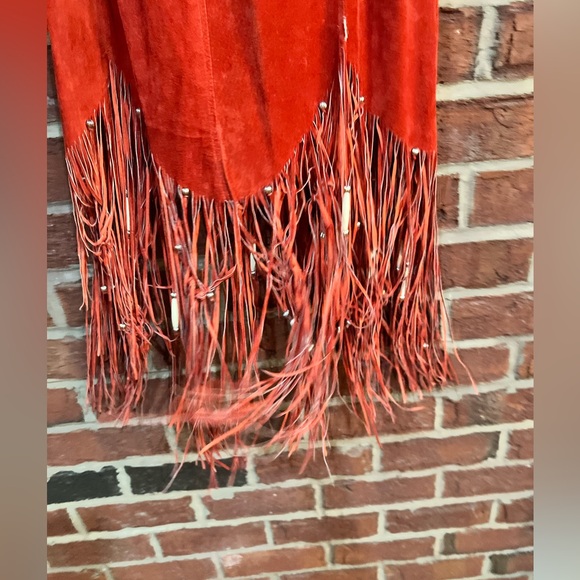 Vintage Liz E Parker custom made suede fringed skirt with beading and boning. - Picture 3 of 16